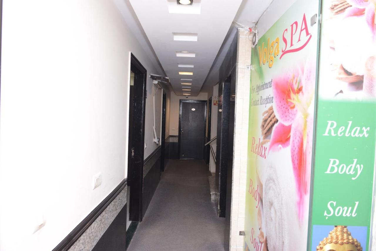 Hotel Balsons Continental ニューデリー エクステリア 写真